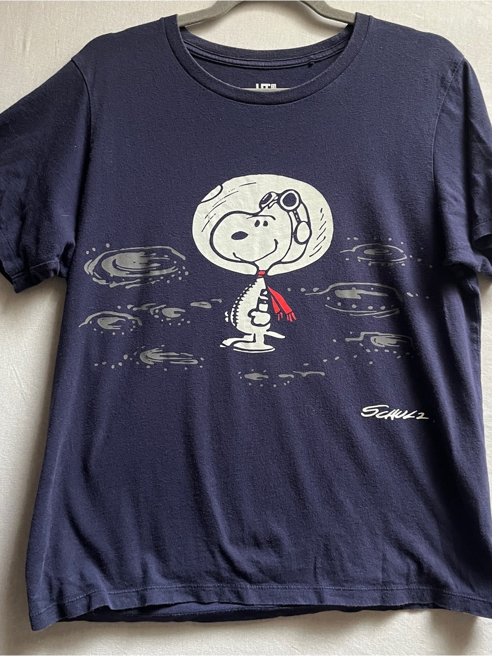 Uniqlo Peanuts Snoopy Space Graphic Tee Navy Blue Shirt Tag L Fits M